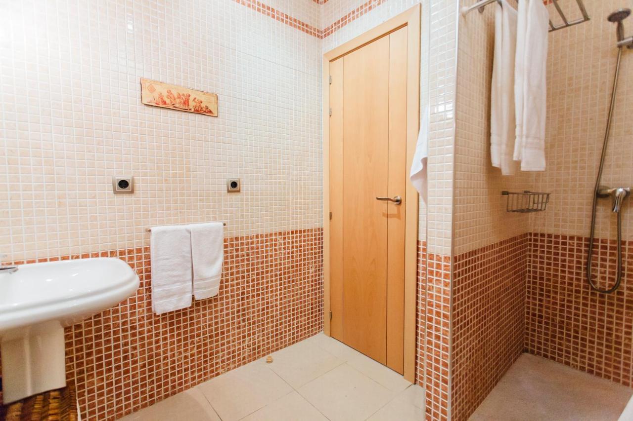 Bright And Central- 2Bd 1Bth- Malhara Sevilla Buitenkant foto