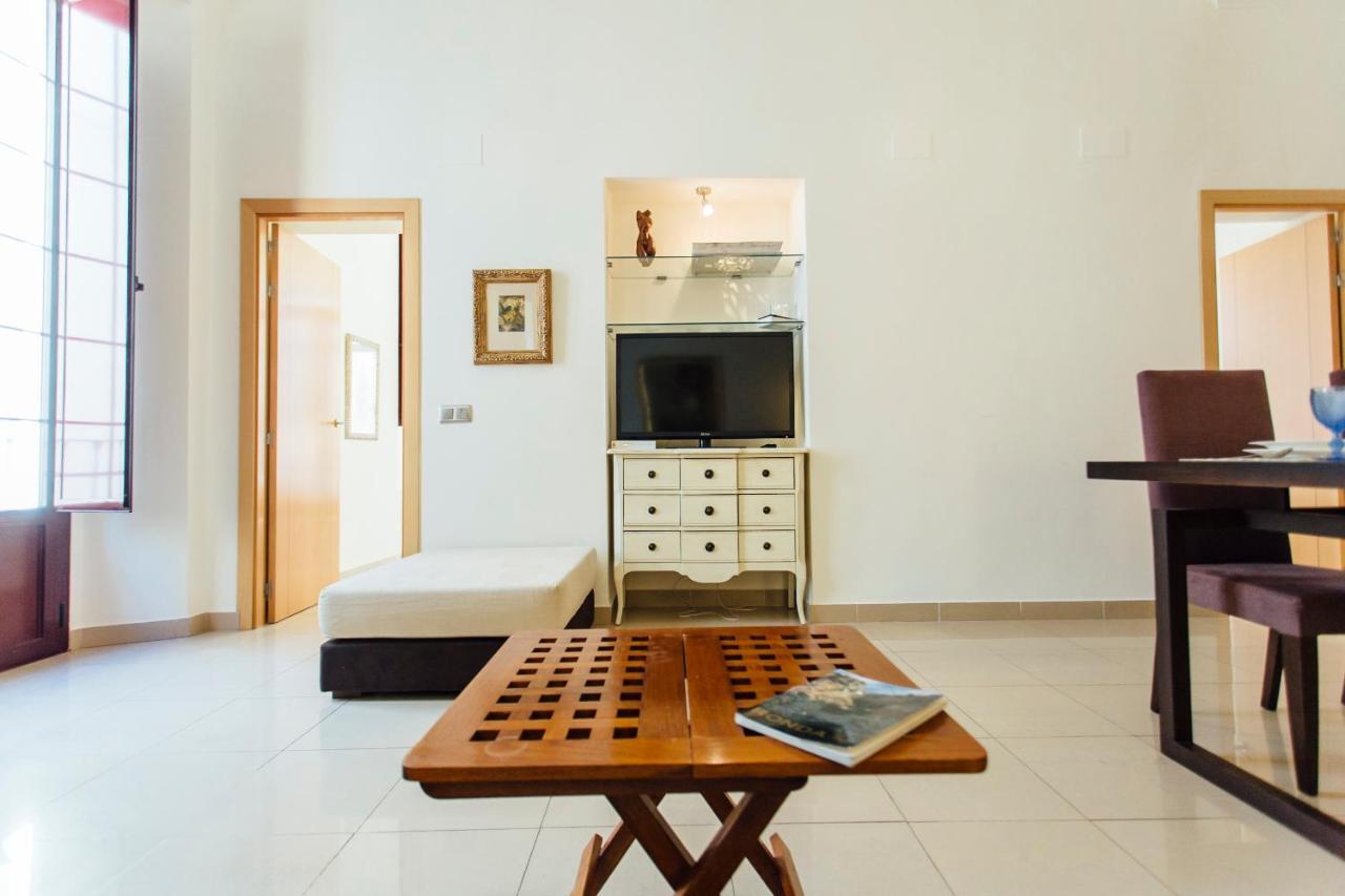 Bright And Central- 2Bd 1Bth- Malhara Sevilla Buitenkant foto